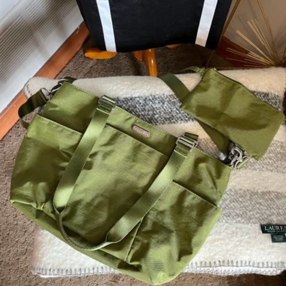 Baggallini Handbags - Baggallini Tote/Purse with extra bag. Olive green w/pink interior/handles/strap